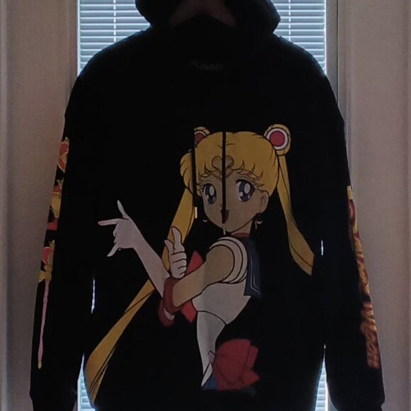 Naoko Takeuchi/PNP, Toei Animation β€ Sailor Moon Jumbo Print Hoodie Medium β€ - Picture 5 of 16